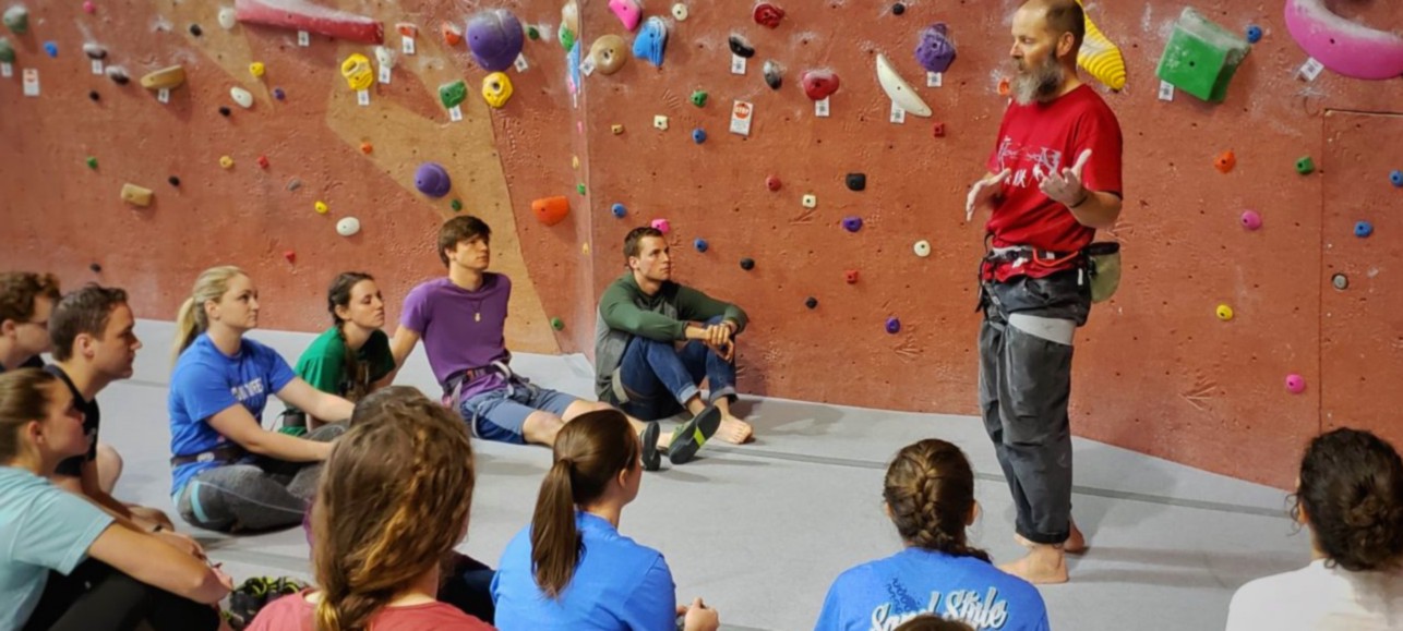 Искусство скалолазания: профессиональное обучение на современных стендах - 2